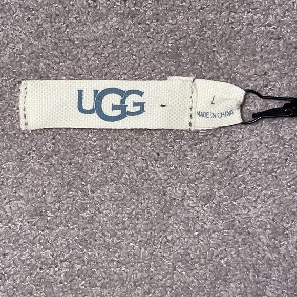 🥳H/P🎆 Jan.1•UGG•NWT NYOMI GRANITE CHUNKY BUTTON KNIT CARDIGAN SWEATER SIZE LARGE - Picture 7 of 11